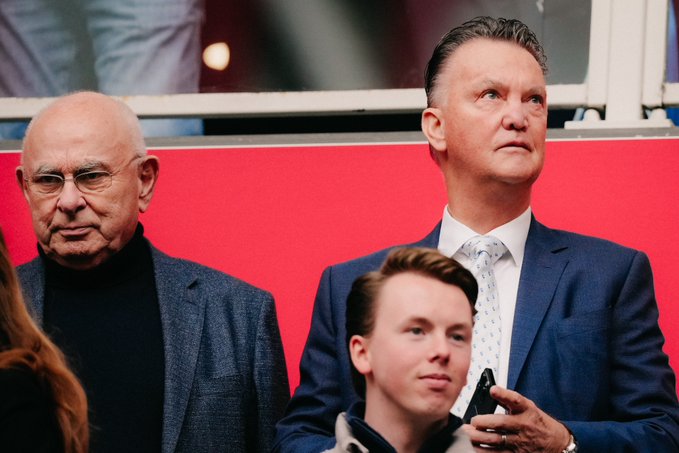 vangaal-praag